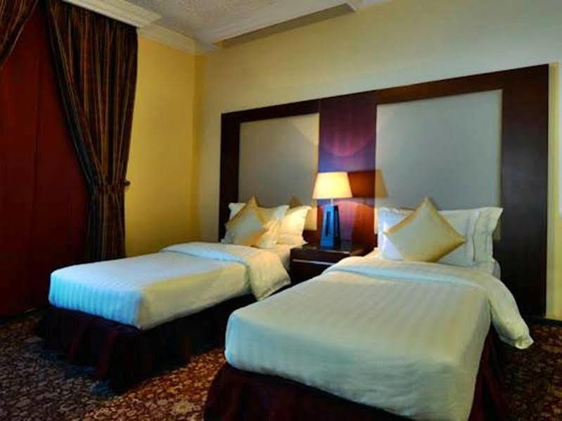 Boudl Palestine Aparthotel Jidda Exteriör bild